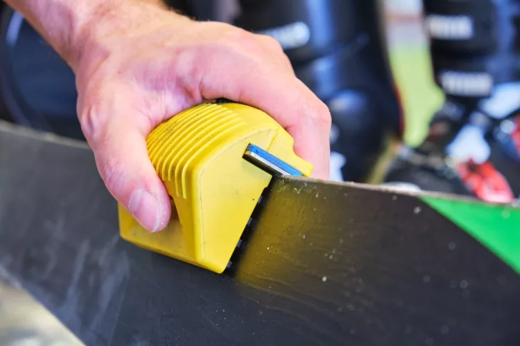 Five Best Ski Edge Sharpener and Tuners (Product Reviews)