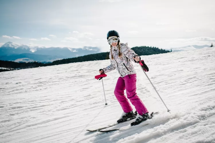 Why a Need for Kids / Girls' Skiing Gloves