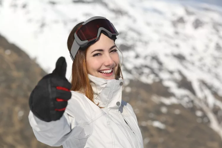 Best Heated Ski Glove Reviews in 2023